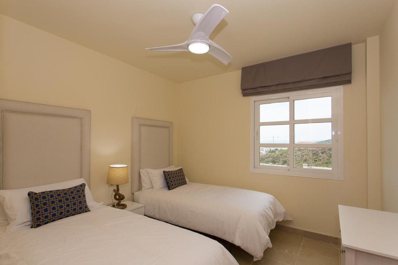 Villa Townhouse With Spectacular Views Of Gibraltar